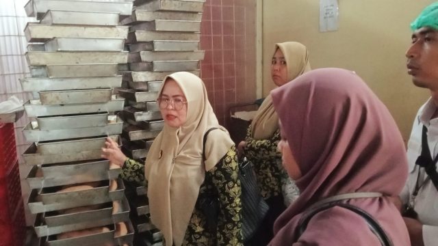 Dugaan Roti Tak Layak Konsumsi Disidak, BPOM dan Dinkes Bungo Periksa Langsung CV Bungo Jaya Pangan