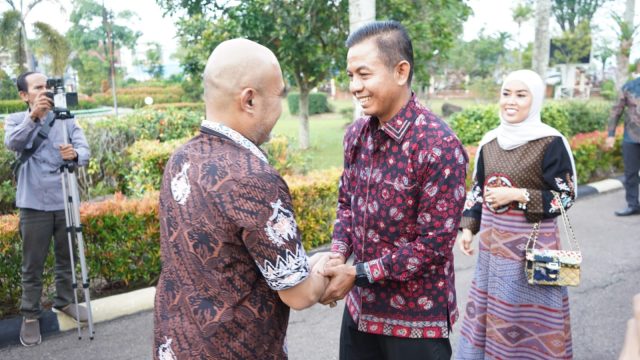 Safari Ramadhan, Danrem 042/Gapu Silaturahmi dengan Bupati Bungo