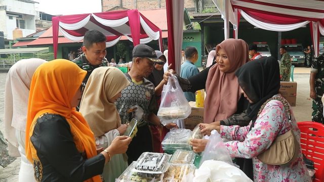Bazar Ramadhan Kodim 0416/Bute Diserbu Warga, Sembako Murah Jadi Incaran Jelang Lebaran